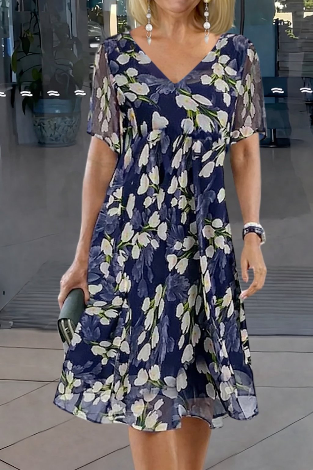 Isabella | Plus Size Floral Dress V-Neck Short Sleeve Midi A-Line