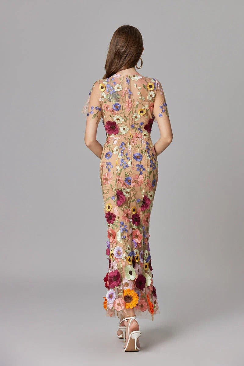 Scarlett | Women's Floral Applique Sleeveless Maxi Dress