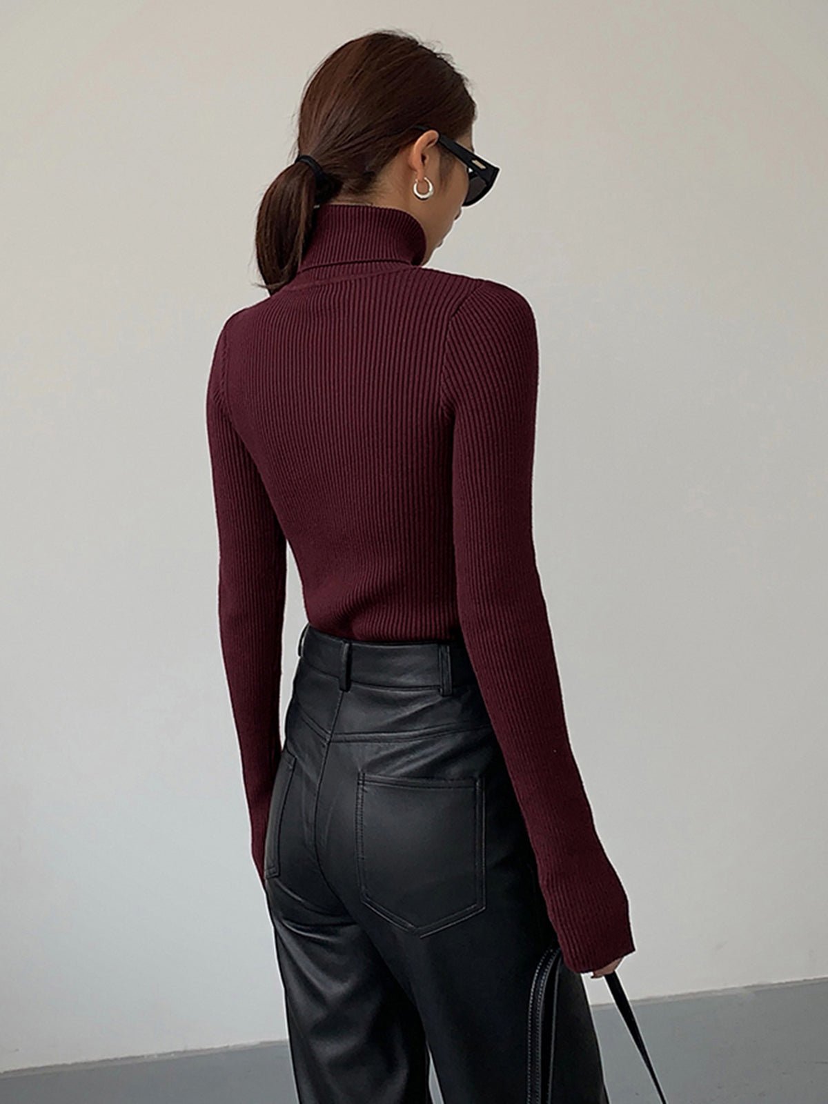 Scarlett | Women's Ribbed Turtleneck Lightweight Knit Sweater