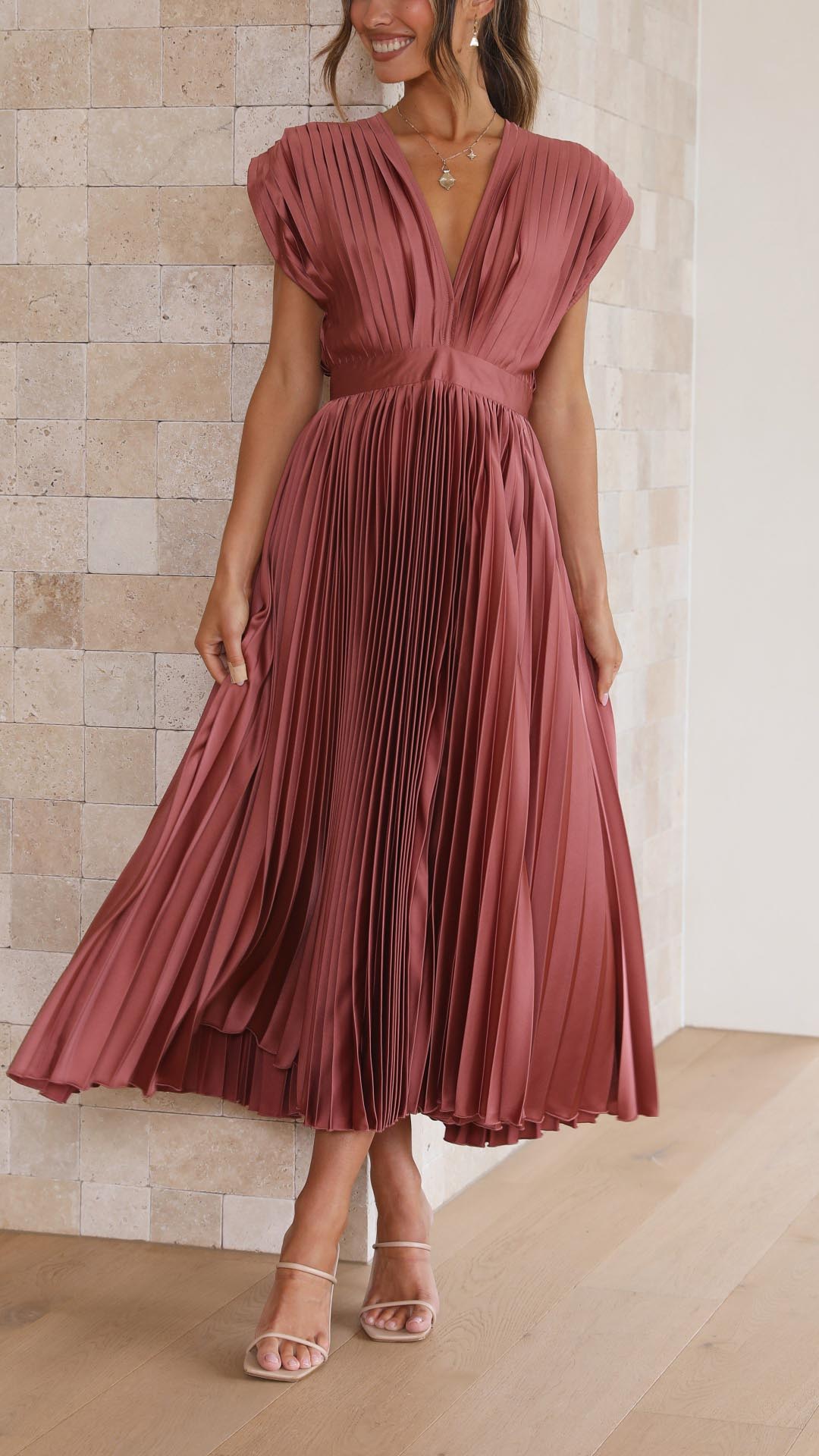 Kaitlyn | Women's Pleated V Neck Midi Wedding Guest Dress